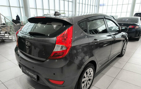 Hyundai Solaris II рестайлинг, 2011 год, 505 000 рублей, 5 фотография