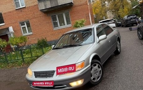 Toyota Camry, 2000 год, 519 000 рублей, 3 фотография