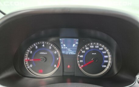 Hyundai Solaris II рестайлинг, 2013 год, 685 000 рублей, 9 фотография