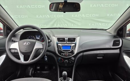 Hyundai Solaris II рестайлинг, 2013 год, 685 000 рублей, 6 фотография