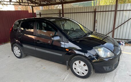 Ford Fiesta, 2007 год, 450 000 рублей, 2 фотография