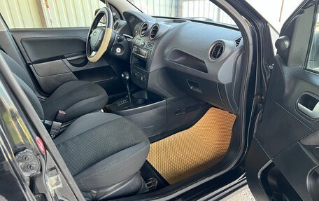 Ford Fiesta, 2007 год, 450 000 рублей, 16 фотография