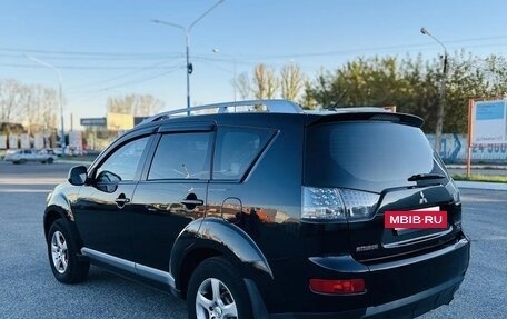 Mitsubishi Outlander III рестайлинг 3, 2008 год, 1 050 000 рублей, 4 фотография