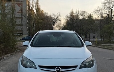 Opel Astra J, 2013 год, 670 000 рублей, 1 фотография