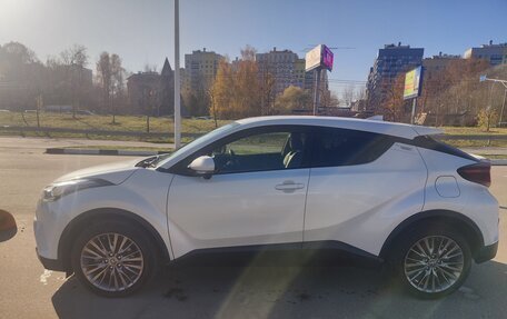 Toyota C-HR I рестайлинг, 2019 год, 2 250 000 рублей, 10 фотография