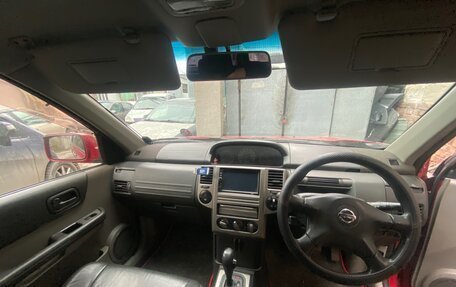Nissan X-Trail, 2005 год, 665 000 рублей, 11 фотография