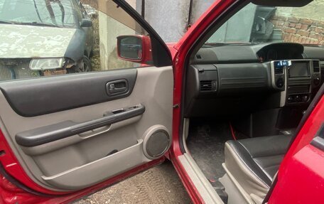 Nissan X-Trail, 2005 год, 665 000 рублей, 17 фотография