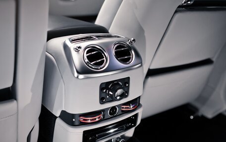 Rolls-Royce Ghost I, 2019 год, 19 370 000 рублей, 20 фотография
