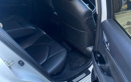 Toyota Camry, 2019 год, 2 150 000 рублей, 12 фотография