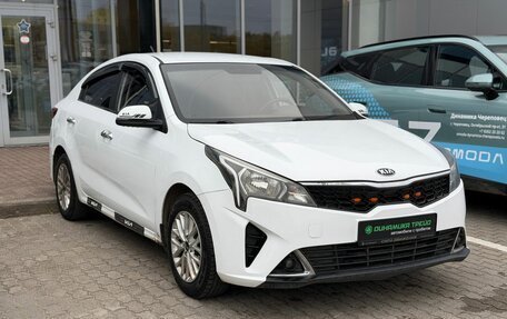 KIA Rio IV, 2020 год, 1 374 000 рублей, 3 фотография