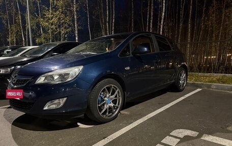 Opel Astra J, 2010 год, 750 000 рублей, 7 фотография