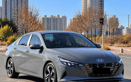 Hyundai Elantra, 2022 год, 1 740 000 рублей, 3 фотография