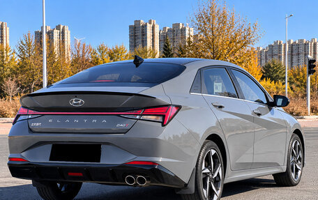 Hyundai Elantra, 2022 год, 1 740 000 рублей, 5 фотография