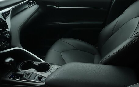 Toyota Camry, 2021 год, 2 990 000 рублей, 15 фотография