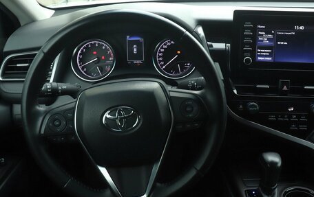 Toyota Camry, 2021 год, 2 990 000 рублей, 12 фотография