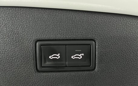Volkswagen Tiguan II, 2018 год, 2 359 000 рублей, 24 фотография