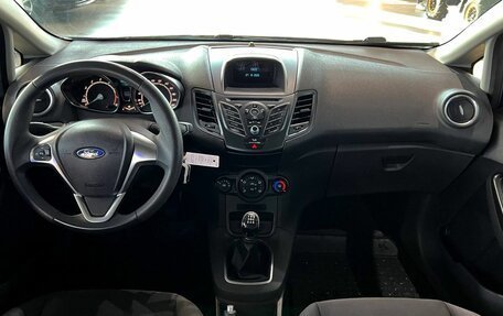 Ford Fiesta, 2015 год, 990 000 рублей, 22 фотография