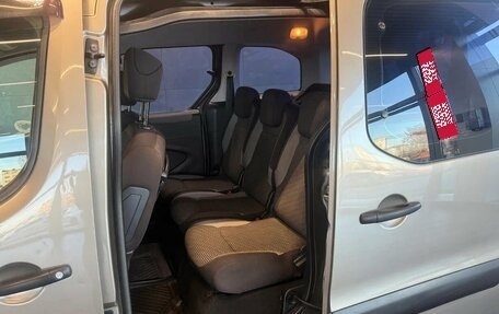 Peugeot Partner II рестайлинг 2, 2012 год, 595 000 рублей, 17 фотография
