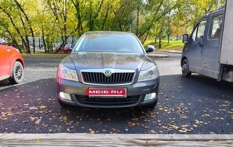 Skoda Octavia, 2011 год, 878 000 рублей, 2 фотография