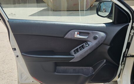KIA Cerato III, 2010 год, 850 000 рублей, 11 фотография
