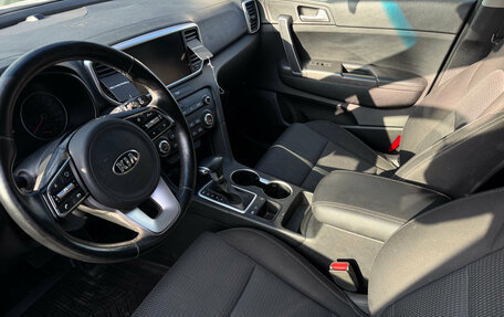KIA Sportage IV рестайлинг, 2020 год, 2 150 000 рублей, 10 фотография