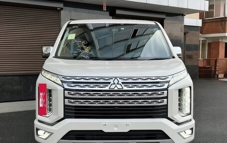 Mitsubishi Delica D:5 I, 2023 год, 3 090 000 рублей, 3 фотография