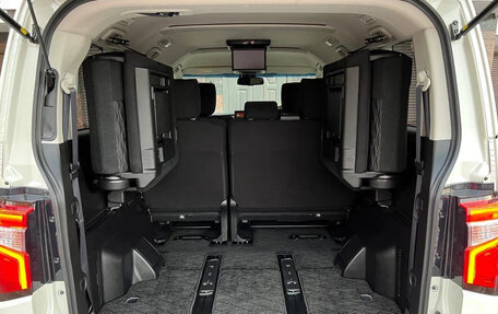 Mitsubishi Delica D:5 I, 2023 год, 3 090 000 рублей, 23 фотография