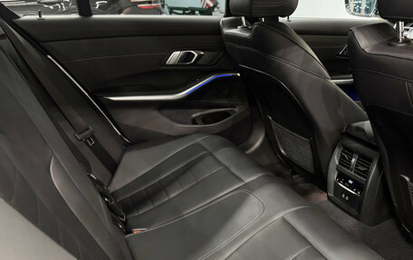 BMW 3 серия, 2020 год, 4 800 000 рублей, 18 фотография