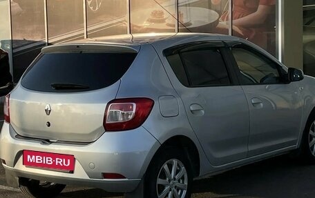 Renault Sandero II рестайлинг, 2019 год, 700 000 рублей, 9 фотография