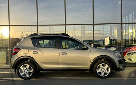 Renault Sandero II рестайлинг, 2017 год, 730 000 рублей, 5 фотография