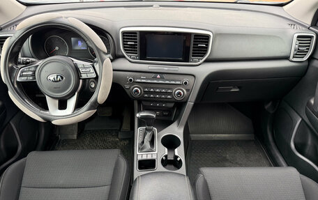 KIA Sportage IV рестайлинг, 2019 год, 1 825 000 рублей, 3 фотография