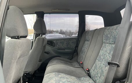 Chevrolet Niva I рестайлинг, 2003 год, 289 999 рублей, 11 фотография