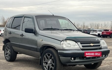 Chevrolet Niva I рестайлинг, 2003 год, 289 999 рублей, 3 фотография