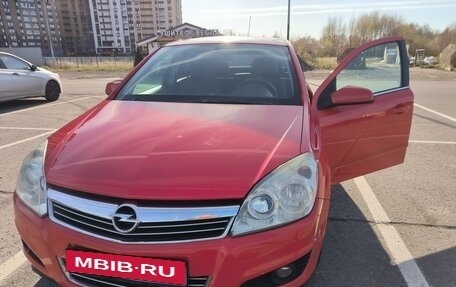 Opel Astra H, 2008 год, 310 000 рублей, 1 фотография