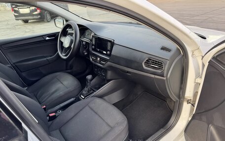 Volkswagen Polo VI (EU Market), 2020 год, 700 000 рублей, 12 фотография
