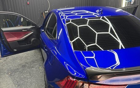 Lexus IS III, 2017 год, 3 500 000 рублей, 6 фотография