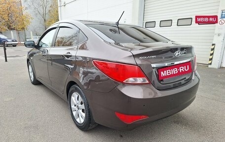 Hyundai Solaris II рестайлинг, 2016 год, 865 000 рублей, 3 фотография