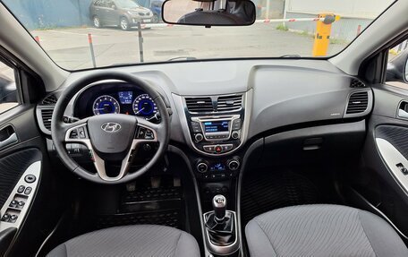 Hyundai Solaris II рестайлинг, 2016 год, 865 000 рублей, 10 фотография