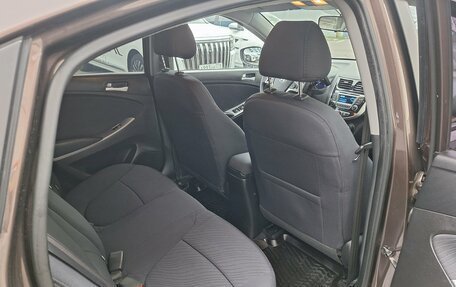 Hyundai Solaris II рестайлинг, 2016 год, 865 000 рублей, 14 фотография