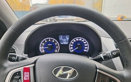 Hyundai Solaris II рестайлинг, 2016 год, 865 000 рублей, 16 фотография