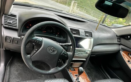 Toyota Camry, 2008 год, 750 000 рублей, 5 фотография