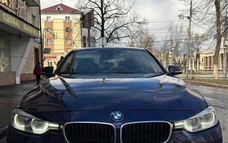 BMW 3 серия, 2018 год, 1 900 000 рублей, 1 фотография