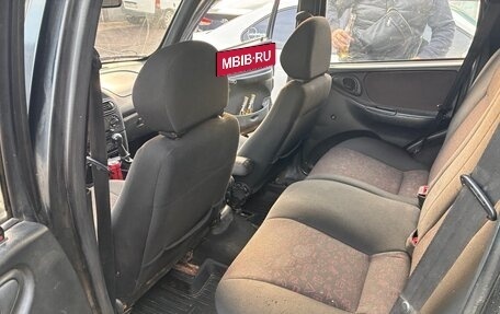 Chevrolet Niva I рестайлинг, 2006 год, 145 000 рублей, 9 фотография
