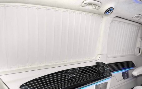 Mercedes-Benz V-Класс, 2024 год, 24 500 000 рублей, 26 фотография