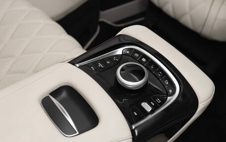 Mercedes-Benz V-Класс, 2024 год, 24 500 000 рублей, 34 фотография