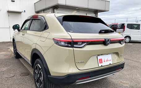 Honda Vezel, 2023 год, 1 680 000 рублей, 7 фотография