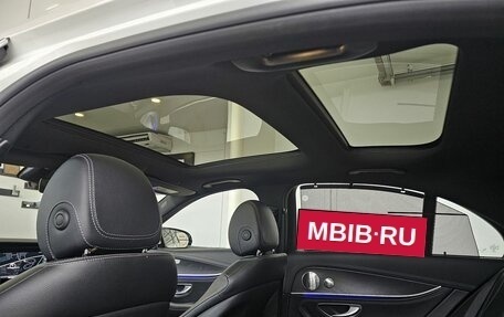 Mercedes-Benz E-Класс, 2016 год, 3 389 000 рублей, 20 фотография
