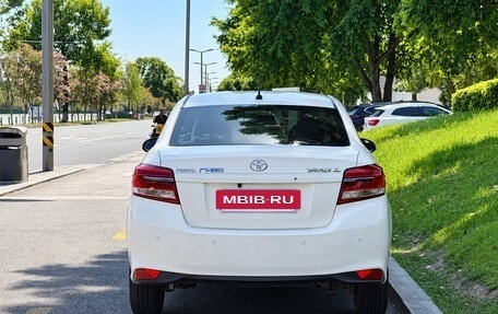 Toyota Yaris XP150 рестайлинг, 2022 год, 2 250 000 рублей, 5 фотография