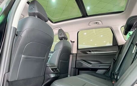 Haval H6, 2022 год, 1 300 000 рублей, 16 фотография