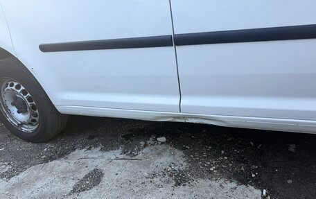 Volkswagen Caddy III рестайлинг, 2010 год, 600 000 рублей, 18 фотография